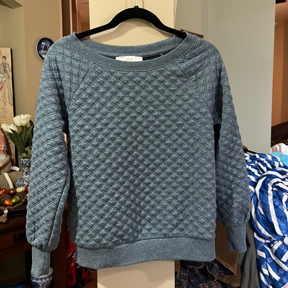 Loft quilted sweatshirt